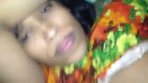 Teacher training gives tight pussy to Desi teen girl in 583 video