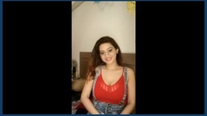 Kenishas Sensual Tease in Spate 2020