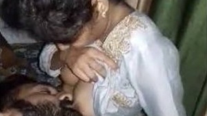 Desi Casal Romance E Boob Chupando
