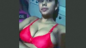 Bigboob Sexy Married Bhabi Showing During Her Period