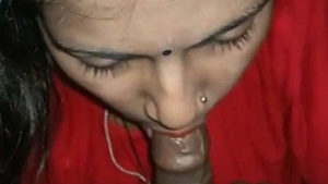 Sexy Desi woman gives blowjob