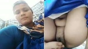 Desi Girl Fingerring