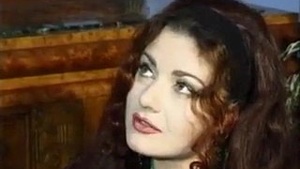 Soft Italian criminal Waiter fucked her everywhere