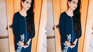 Sexy Paki Girl Showing Her Boobs Pussy