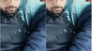 Paki Lover Fucked in Car