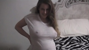 The secret of a mother and son in a hotel