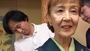 Be vigilant for hammer away time tribade apogee milf Asano Taeko enjoys a threesome