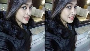 Hot look Desi indian Girl Showing Her Boobs