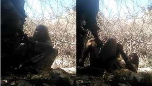 Desi Cpl OutDoor Blowjob and Fucked