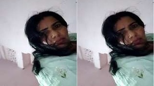 Desi Bhabhi Ridding Dick