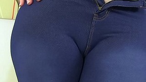 Scottish Milf Toni Embroidery Failure Brush Fingers Buy Brush Juicy Cunt