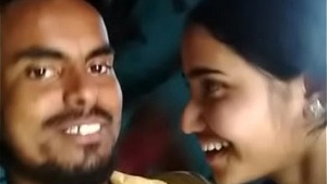 Telugu jagityal lovers nagalakshmi and mantri mahesh kiss