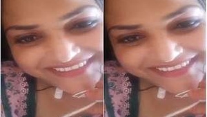 Sexy Desi Girl With Lover