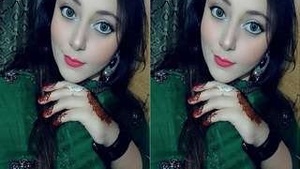 Sexy Girl Showing Boobs Pussy