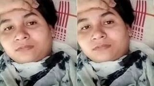 Sexy Girl Showing Boobs and Wet Pussy