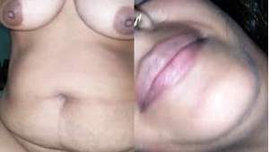 Sexy Bhabhi Ridding Hubby Dick