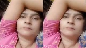 Paki Wife Showing Boobs Pussy