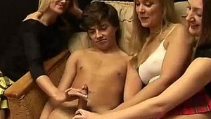 Young distiller arranges Handjob from CFNM girls