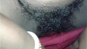 БЕНГАЛЬСКИЙ БУДИ ДРОЧИТ свою ВОЛОСАТУЮ КИСКУ подростка