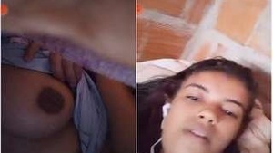 Cute Girl Showing Boobs Pussy