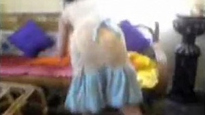 Indian blowjob naukrani