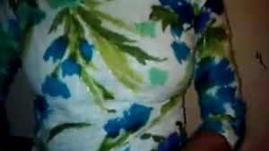 Desi hot girlfriend fucks a guy