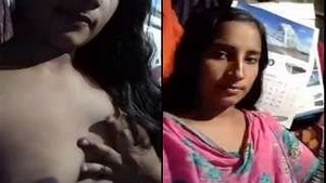 Bangla Girl Showing Boobs