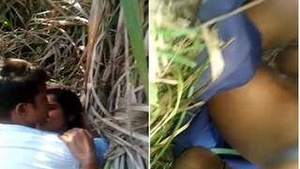 Desi Randi OutDoor Fucked