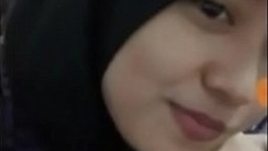 Busty VCPUNG, pulling a sweeping