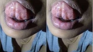 Super Hot Desi indian Girl Sona Shows Boobs Pussy