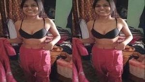 Sexy Girl Showing Her Boobs and Pussy Video Call