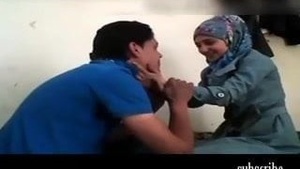 Hot hijab sex between two Arab home naked