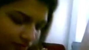 Amateur Bangalore guy receives blowjob from girlfriend