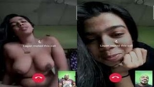 Sexy Lankan Girl Showing Boobs Pussy On Video Call