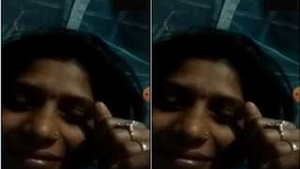 Desi Bhabhi Showing Boobs pussy