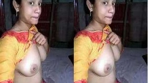 Cute indian Girl Fingering