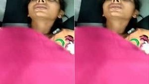 CUte Desi indian Girl gets Fucked In Car