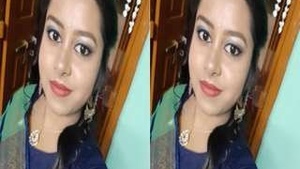 Sexy Mou Boudi Showing her Boobs and Pussy