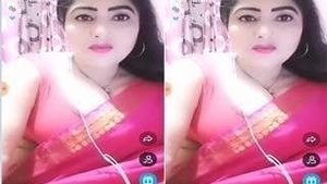 Horny Showing Boobs Pussy On Tango Live Show