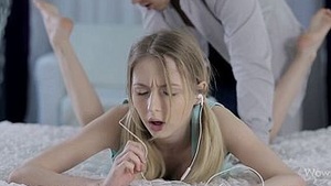 Vest-Pocket Goldie in hot hardcore order