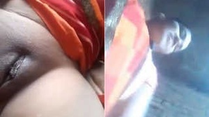 Desi Bhabhi Fingering