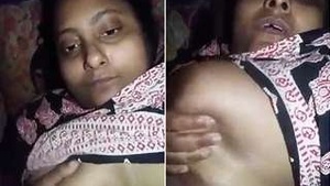 Horny Desi Bhabhi Play With Her Big Boobs