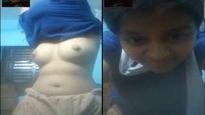 Cute indian Girl Showing Her Boobs On Video Call