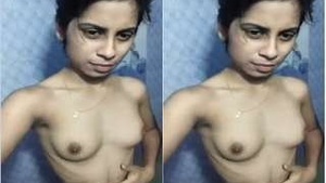 Bangla Girl Record her Nude Selfie For Lover