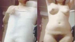 Sexy Girl Record Her Nude Video