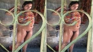 Sexy Bhabhi Bathing Capture By Hubby