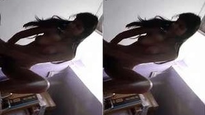 Sexy indian Girl Ridding Lover Dick