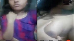 Desi Girl Shows Boobs on Video Call