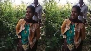 Lover OutDoor Fucking Caught