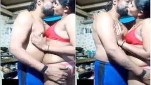 Desi Bhabhi Blowjob
